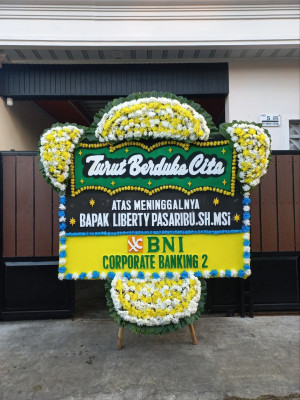 Papan Bunga Duka di Kakaskasen Dua